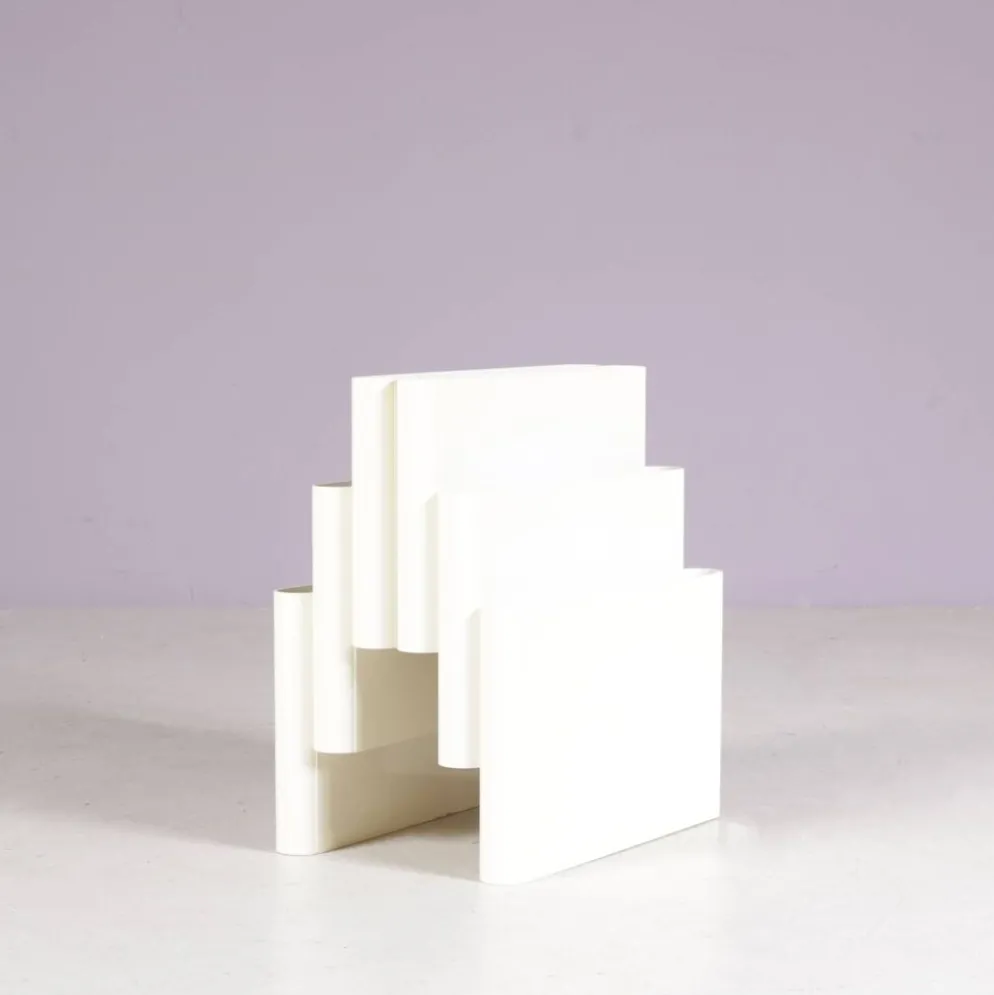Porte-revues en plastique blanc de grande taille des années 1970 / Giotto Stoppino / Kartell,