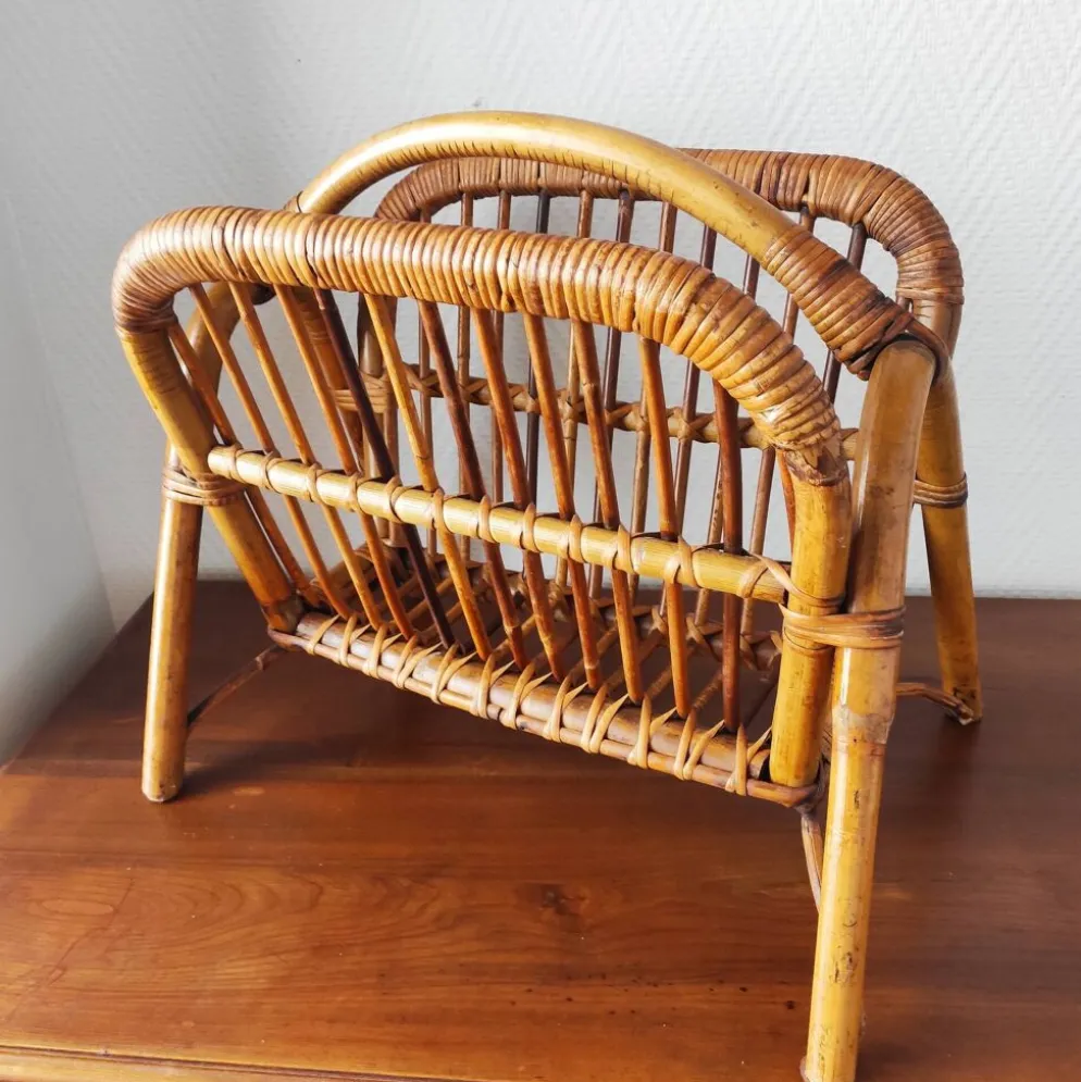 Porte-revues en rotin vintage 50-60