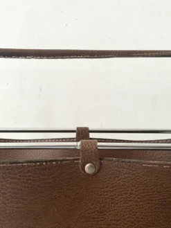 Porte-revues moderniste en cuir brun & métal chromé filaire – design 1970