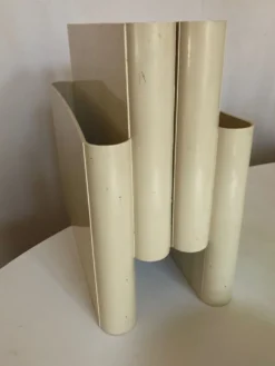 Porte revues par Giotto Stoppino pour Kartell 1971
