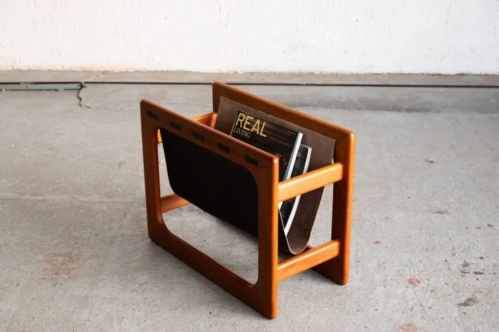 Porte-revues par Salin Mobler