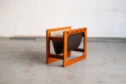 Porte-revues par Salin Mobler