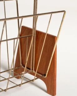 Porte-revues scandinave en teck et métal, années 1960