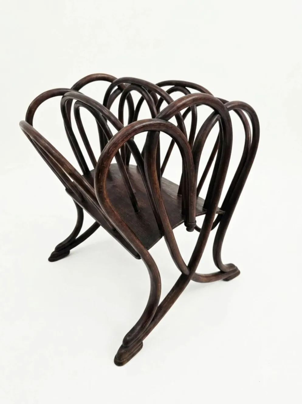 Porte revues Thonet en bois courbé art nouveau