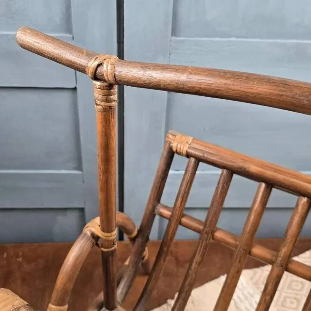 Porte-revues vintage en bois courbé – Structure ajourée – Années 60/70
