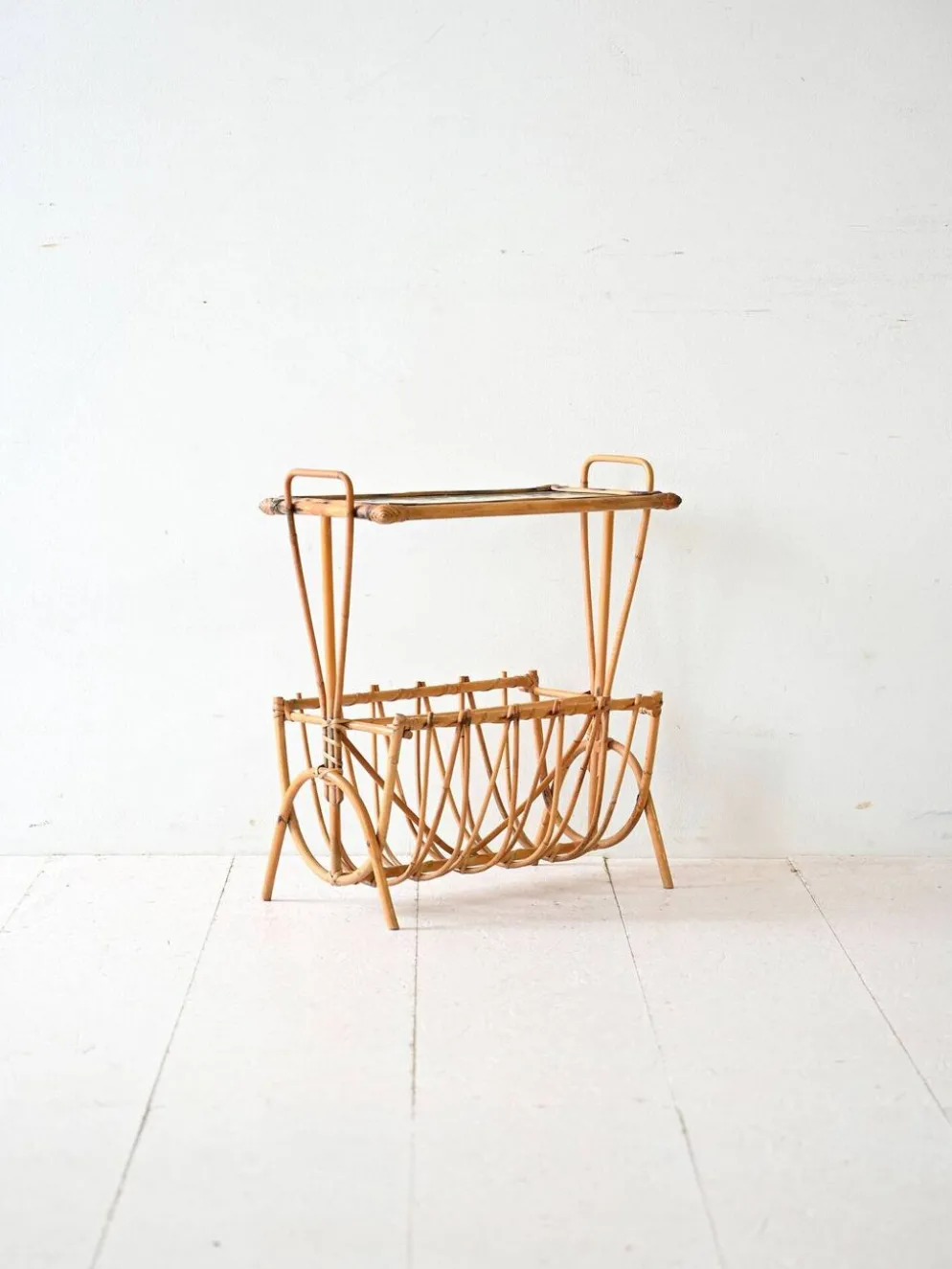 Porte-revues vintage suédois en bambou