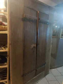 Portes de l'ancienne armoire alsacienne