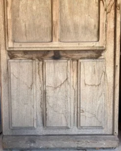 Portes en bois devanture de magasin ancienne + cadre