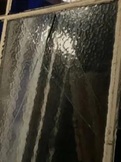 Porte vitrée ancienne L 92 x H 205