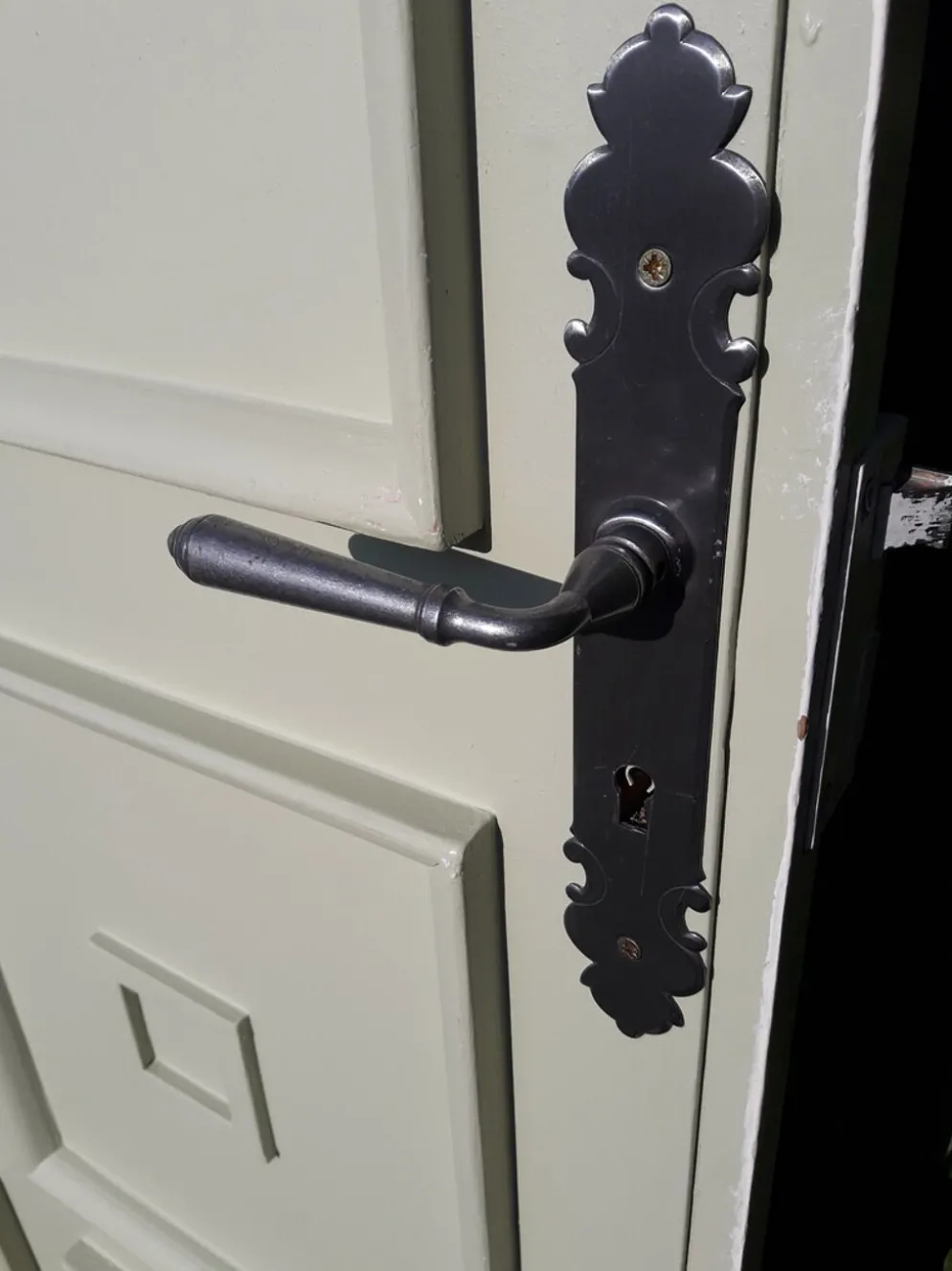 Porte 207x99,5cm de communication verso panneauté mouluré