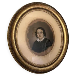 Portrait ancien encadrée d’une femme