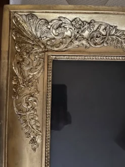 Portrait de petite fille, huile sur toile ancienne — XIXe siècle