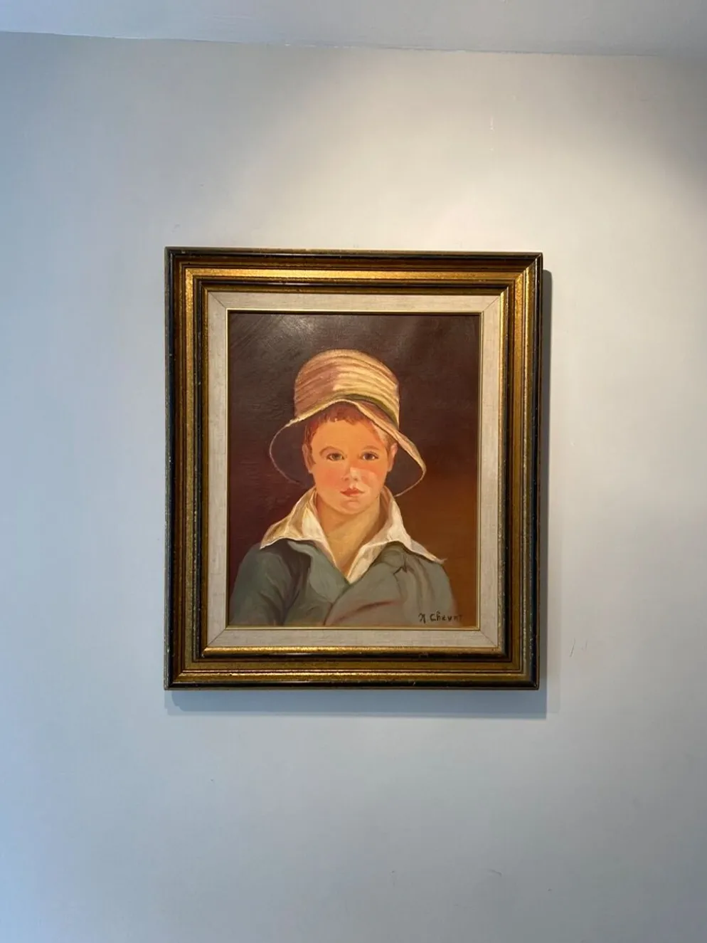 Portrait du garçon au chapeau de paille années 70/80, signé