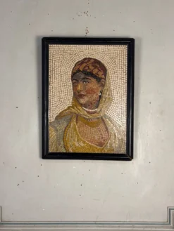 Portrait d’une dame en mosaïque de marbre dans le goût de l’antique, vers 1880