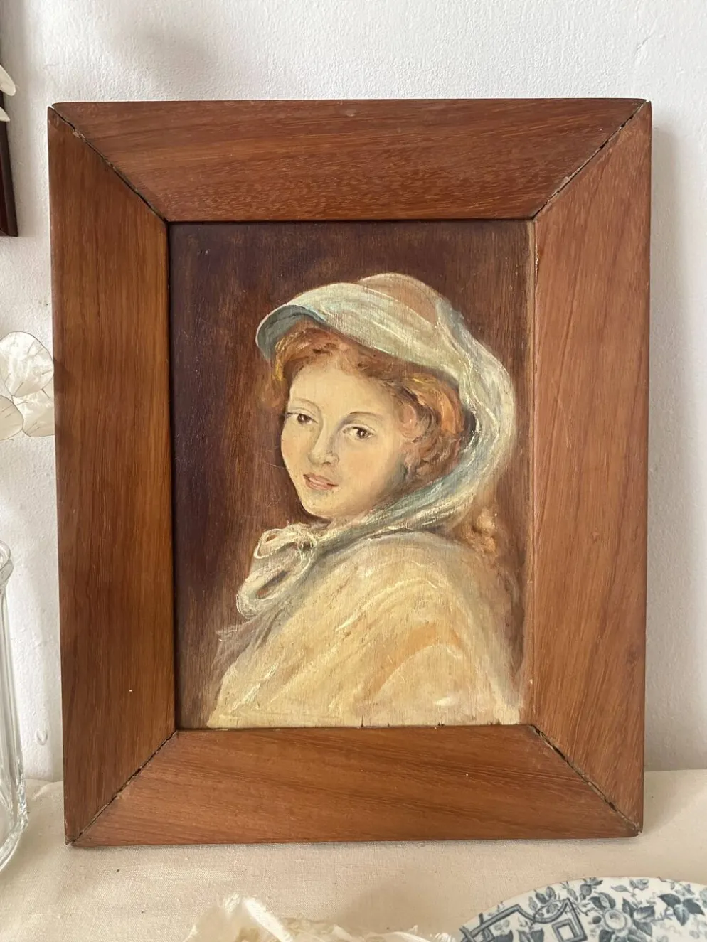 Portrait à l'huile ancien sur bois jeune femme