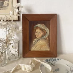 Portrait à l'huile ancien sur bois jeune femme