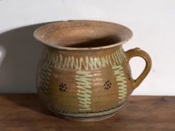 Pot ancien en céramique populaire vernissée – Europe centrale, vers 1930