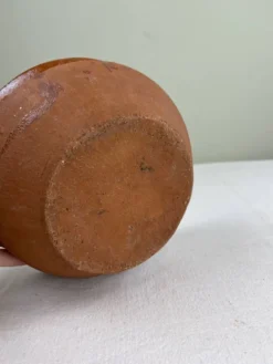Pot brutaliste