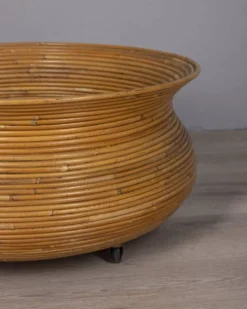 Pot de plante en bambou au design italien des années 1960 avec roues