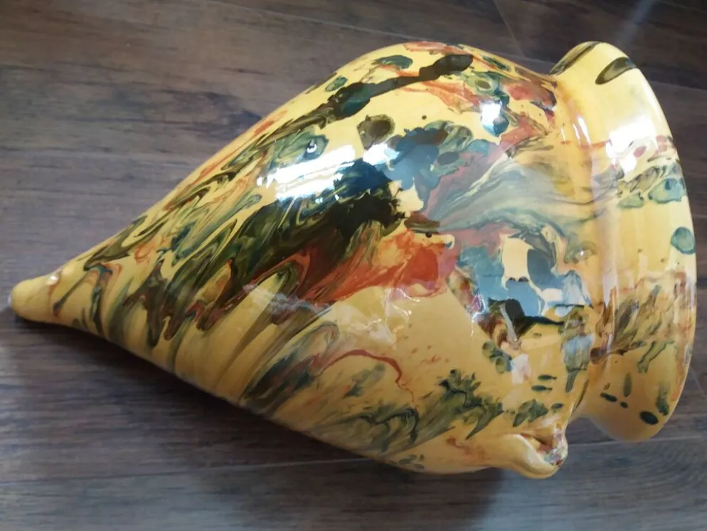 Pot jarre en terre cuite, jaspé, poterie provençale ou catalane à suspendre