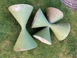 3 pots de fleurs Diabolo de Willy Guhl pour Eternit
