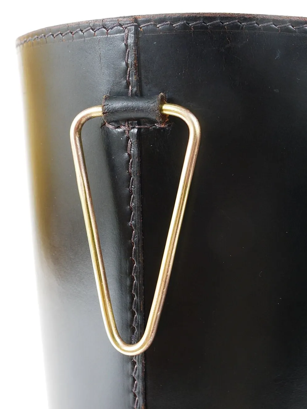 Poubelle à papier Mid-Century Carl Auböck en cuir noir et laiton, Autriche, années 1950
