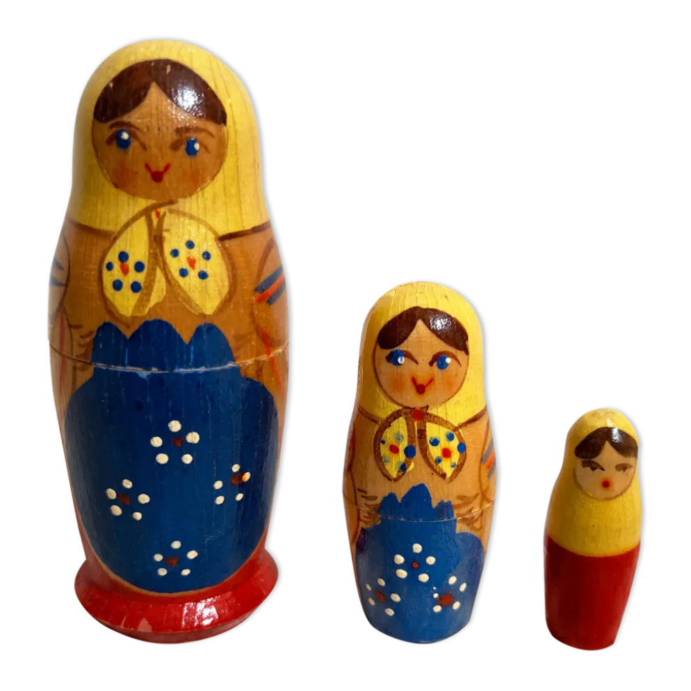 3 Poupées Russes matriochkas