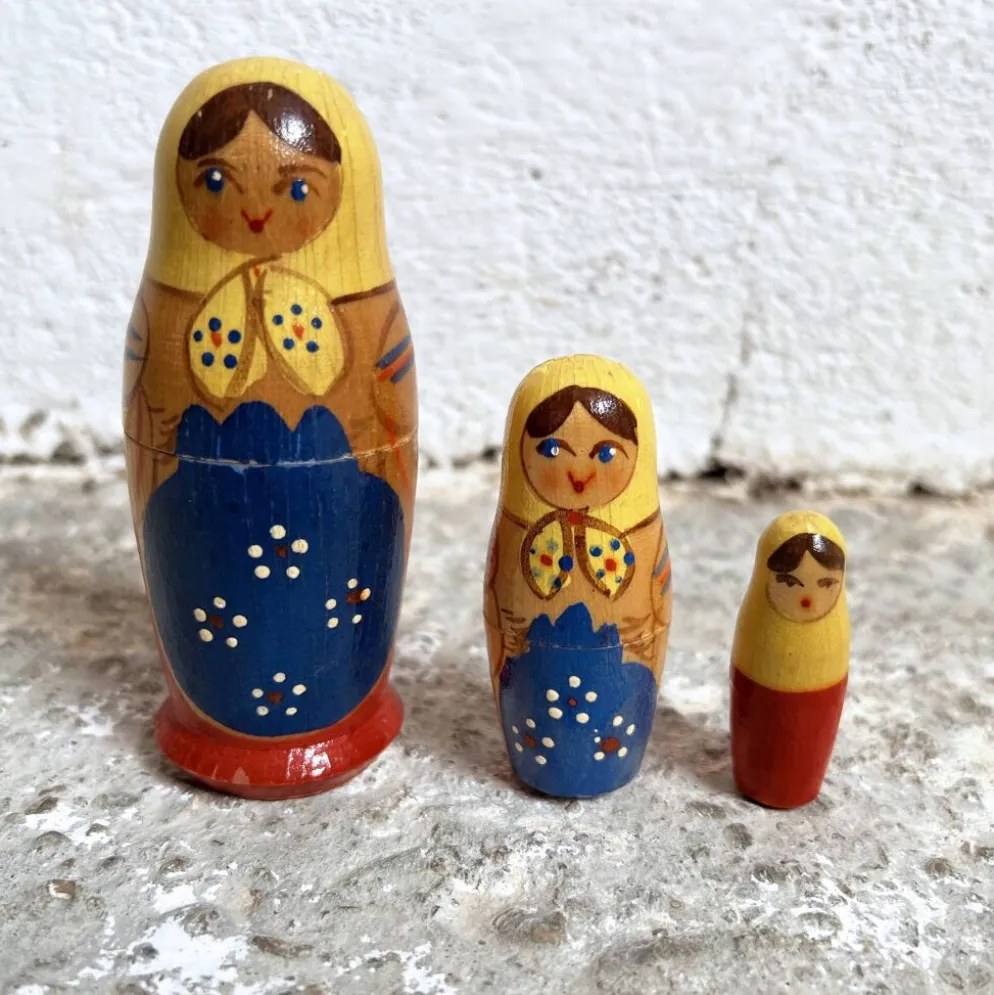 3 Poupées Russes matriochkas
