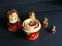 Poupées russes vintage