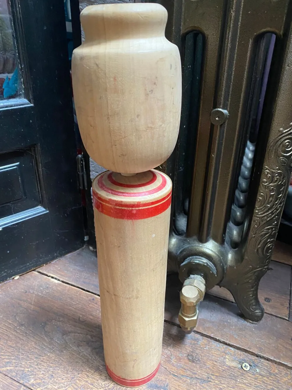 Poupée traditionnelle japonaise kokeshi