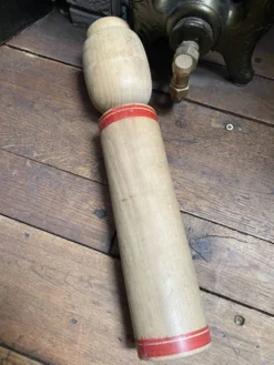 Poupée traditionnelle japonaise kokeshi