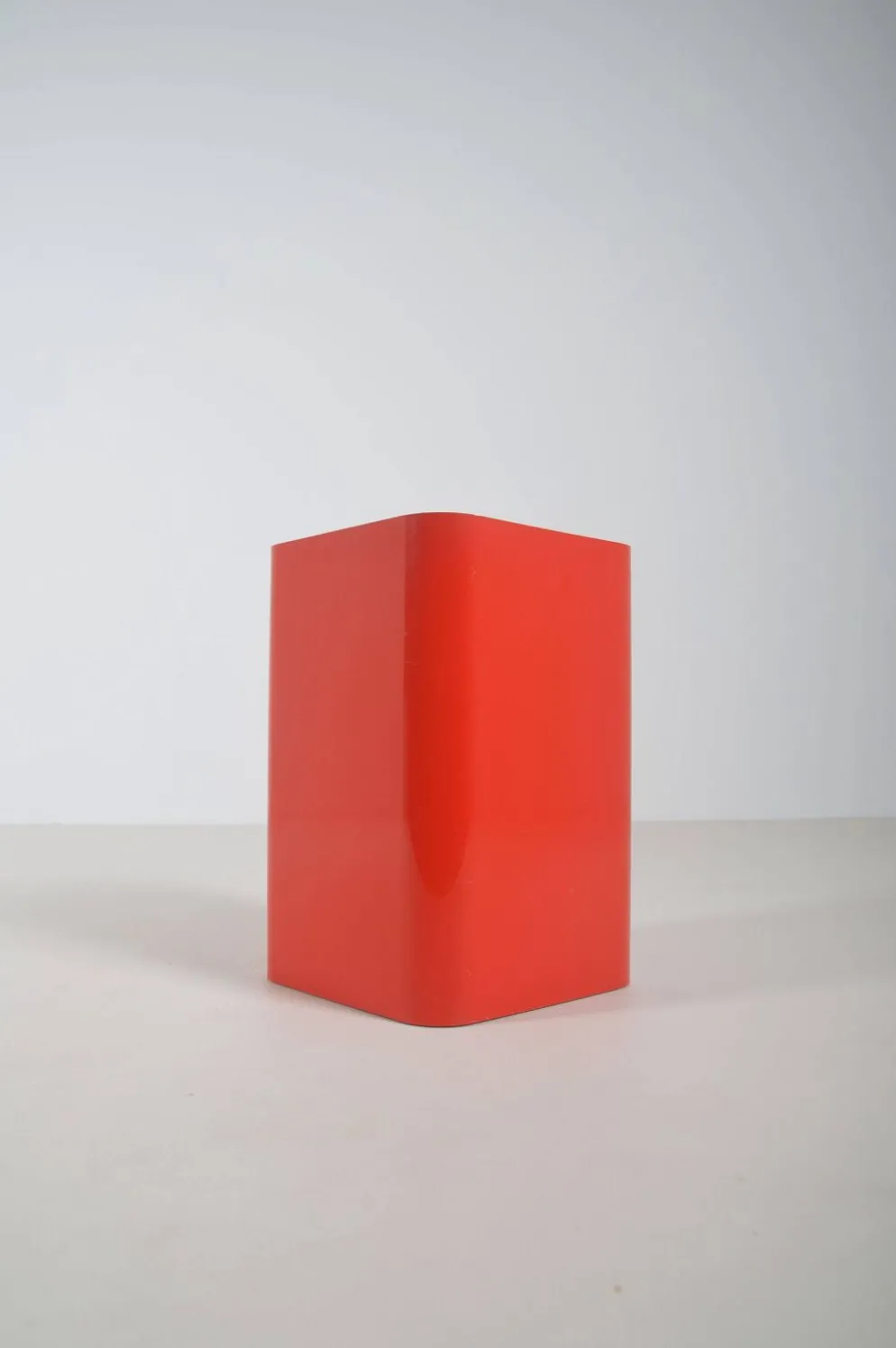 Quadrato 4672 conçu par U.T. Kartell, années 1960.