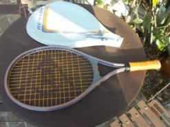 Raquette de tennis