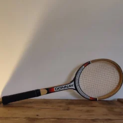 Raquette de tennis ancienne