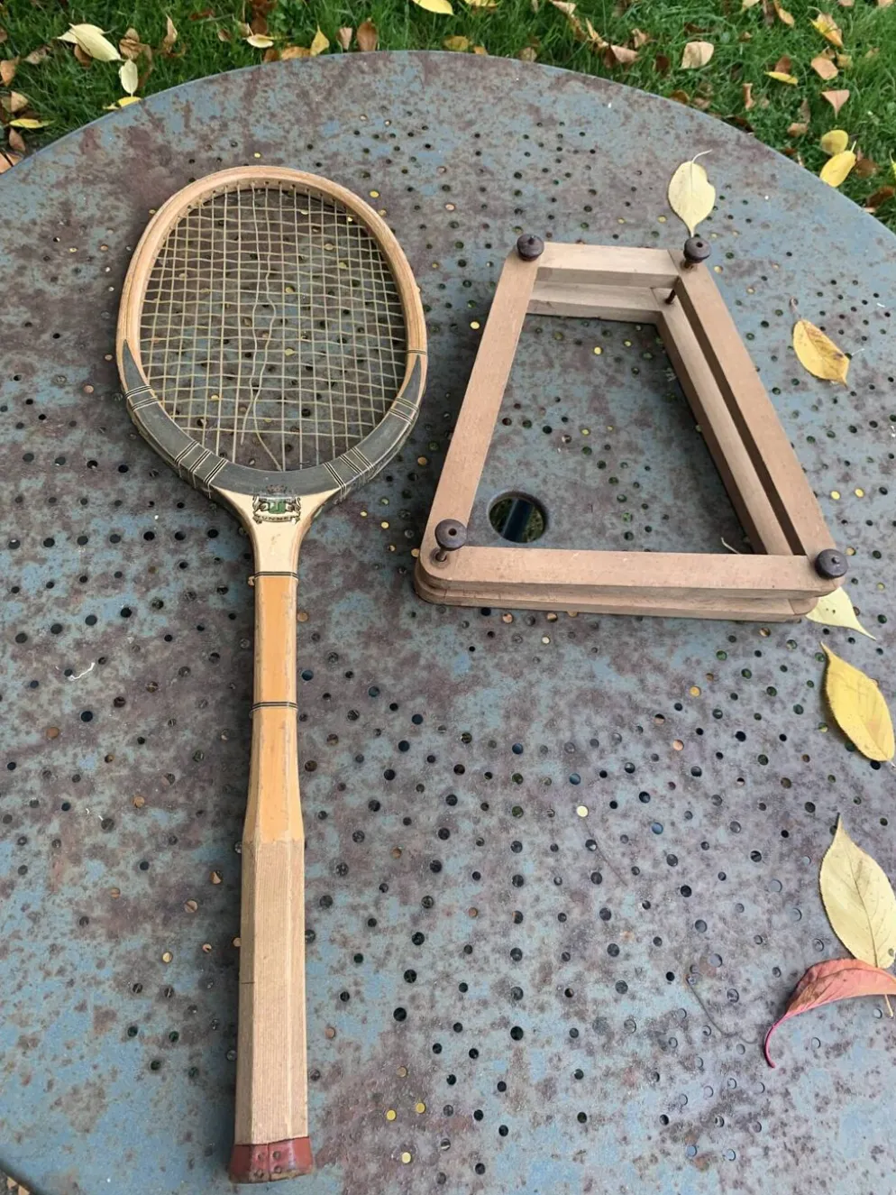 Raquette de tennis en bois tunmer spécial, protège tamis cadre en bois vintage et collector