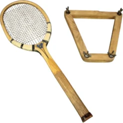 Raquette de tennis Prieur Paris avec presse en bois d'origine, vers 1930-1950