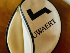 Raquette de tennis Snauwaert vintage dans sa housse