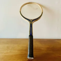 Raquette de tennis Snauwaert vintage dans sa housse