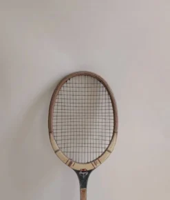 Raquette de tennis vintage