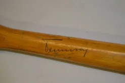 Raquette de tennis vintage en bois