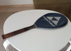 Raquette de tennis vintage Fischer années 70/80