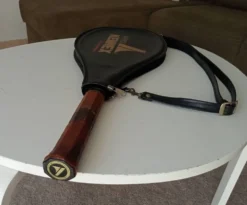 Raquette de tennis vintage Kennex Power Dominator années 80