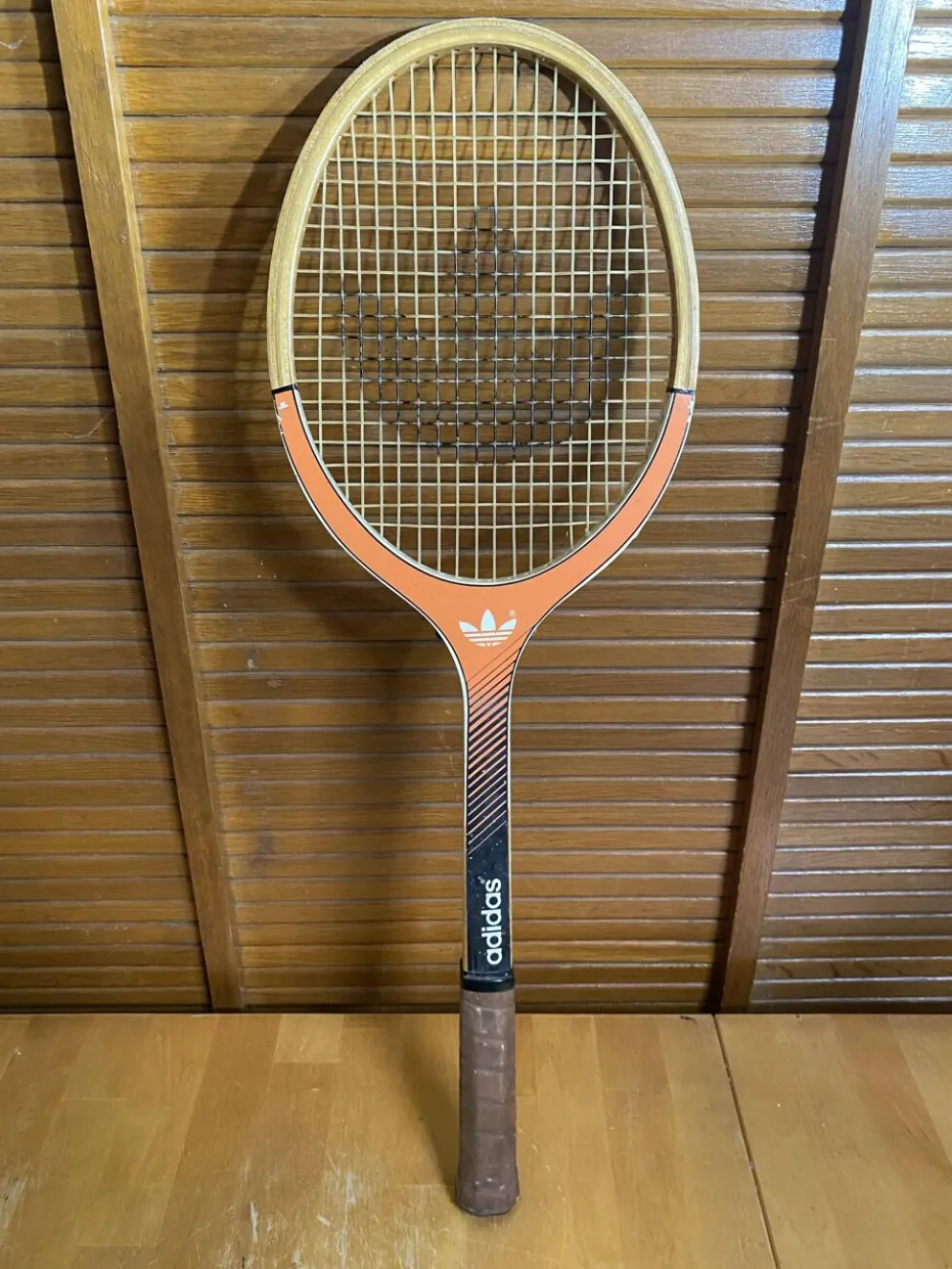 Raquette tennis ancienne adidas lady bois + housse adidas vintage #e19