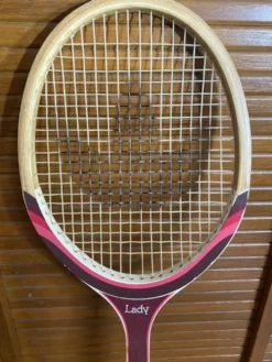 Raquette Tennis Ancienne ADIDAS Lady Bois + Housse COQ SPORTIF Vintage