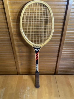 Raquette tennis ancienne adidas ilie nostase bois + housse vintage #e2