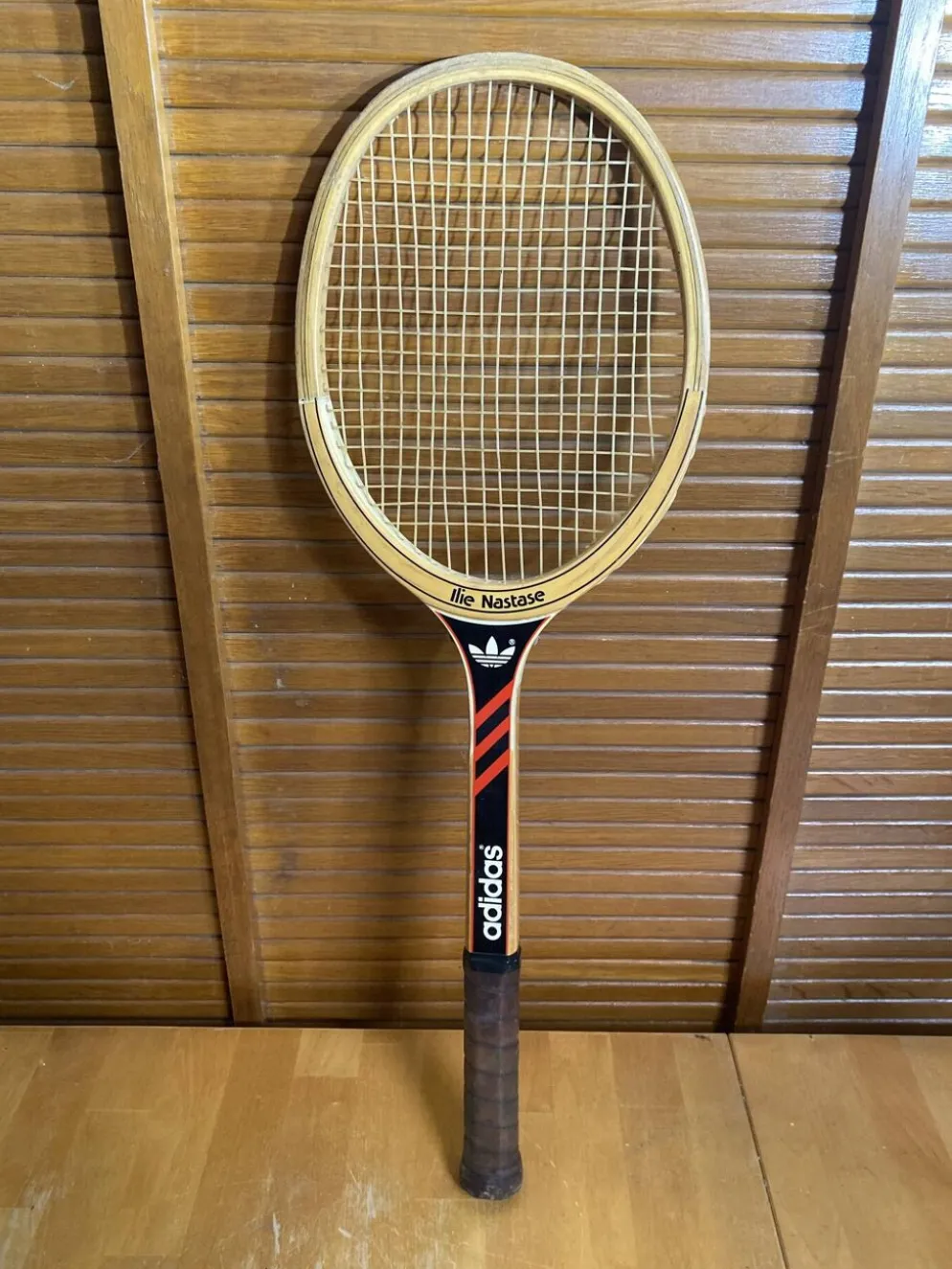 Raquette tennis ancienne adidas ilie nostase bois + housse vintage #e2