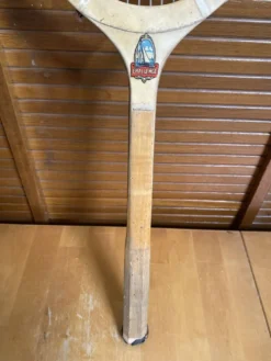Raquette tennis ancienne challenge bois sport vintage
