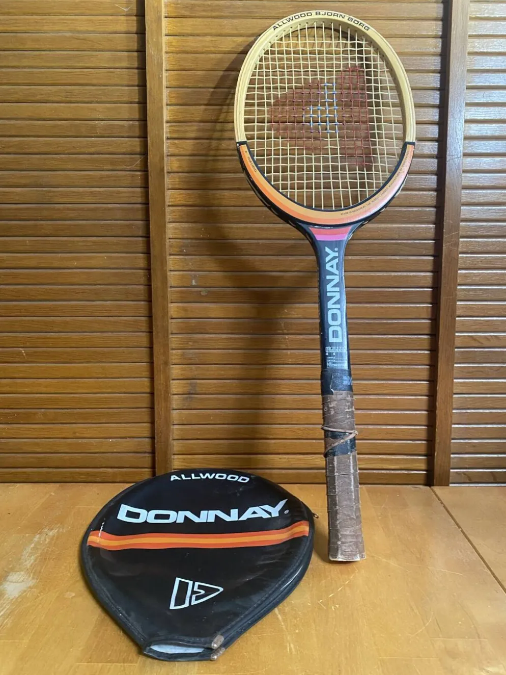 Raquette tennis ancienne donnay bjorn borg bois + housse vintage