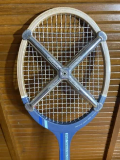 Raquette tennis ancienne donnay continental one bois + zéphyr vintage