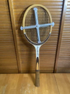 Raquette tennis ancienne dunlop flight bois + protection zéphyr vintag